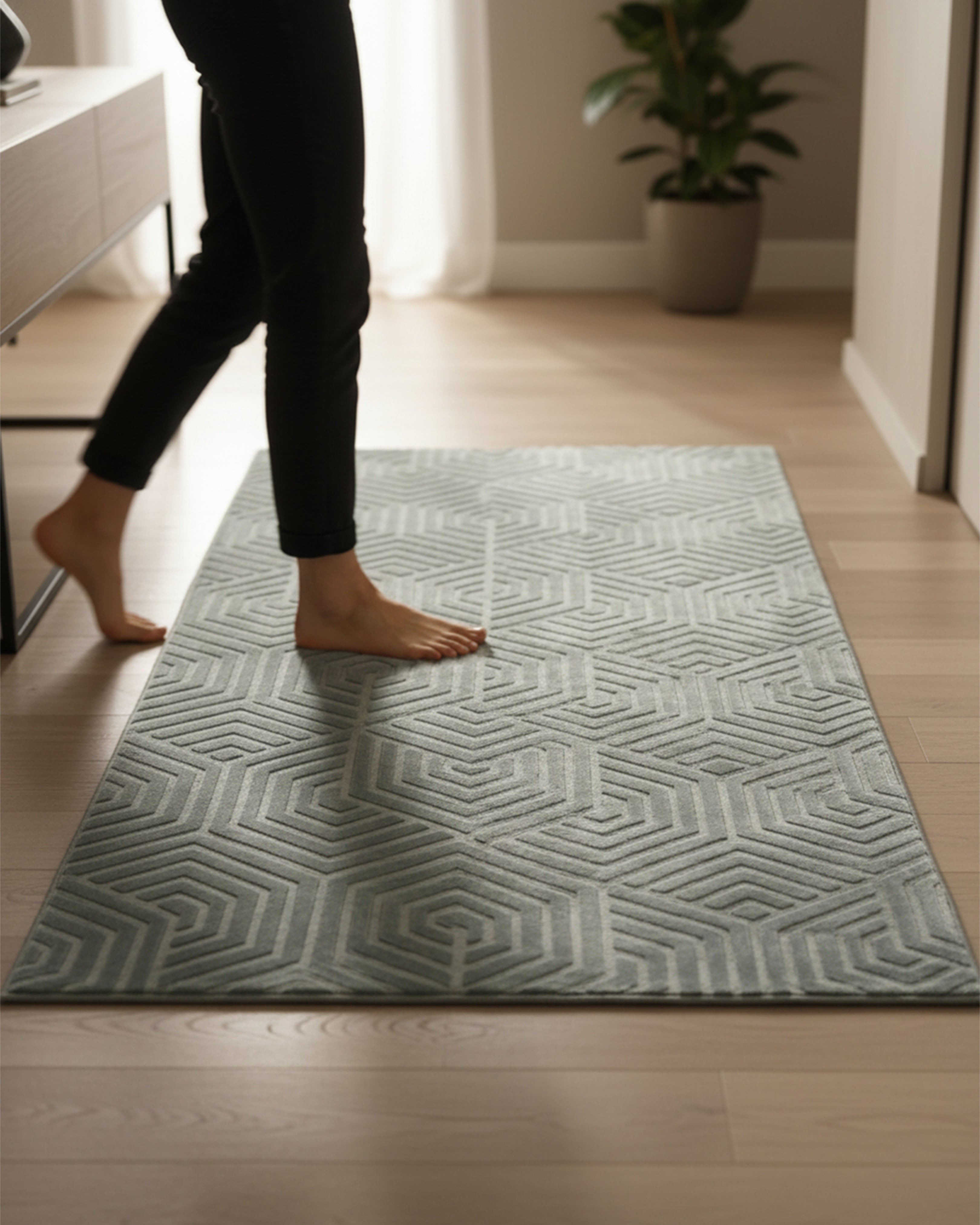 3D Crystal Water Splash Floral Bath Mat – Vibrant Yellow Flower Anti-Slip Rug | Ultra-Absorbent Luxury Bathroom Mat