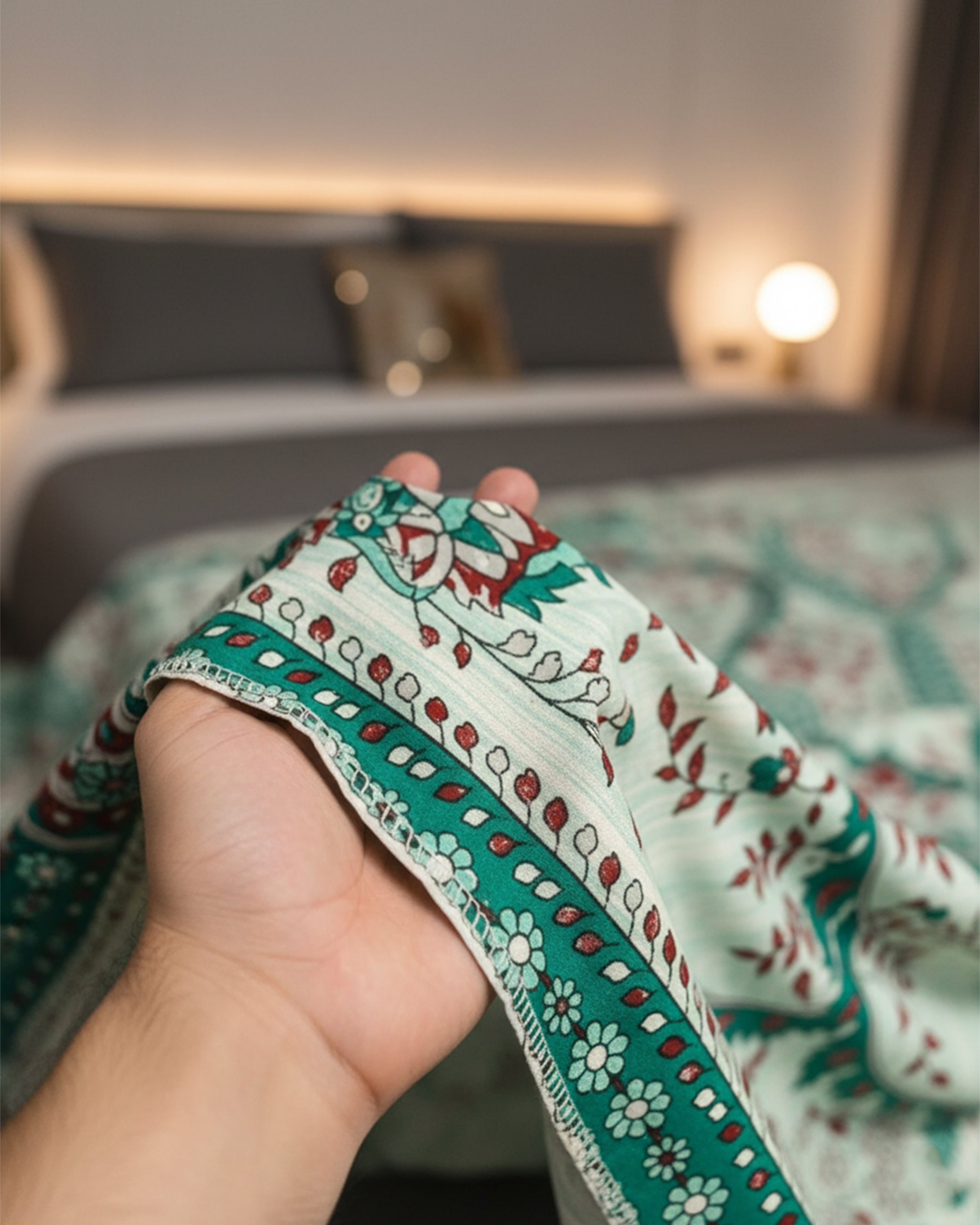 Vintage Mint Green & Crimson Paisley Floral Double Bedsheet Set - Premium Ethnic Print with 2 Pillow Covers
