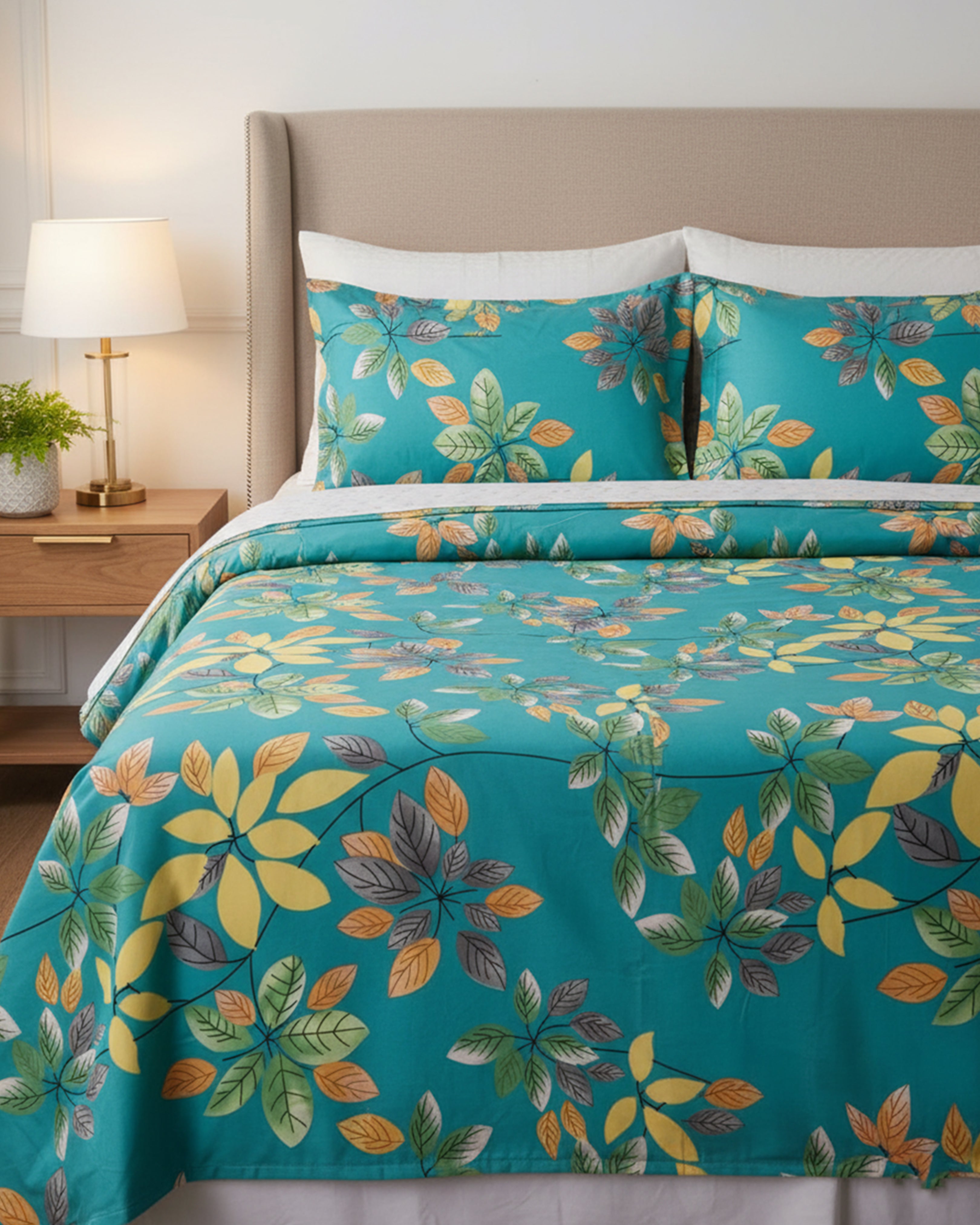Premium Teal Green Leaf Print Double Bed Sheet with 2 Matching Pillow Covers – Tropical Forest Collection