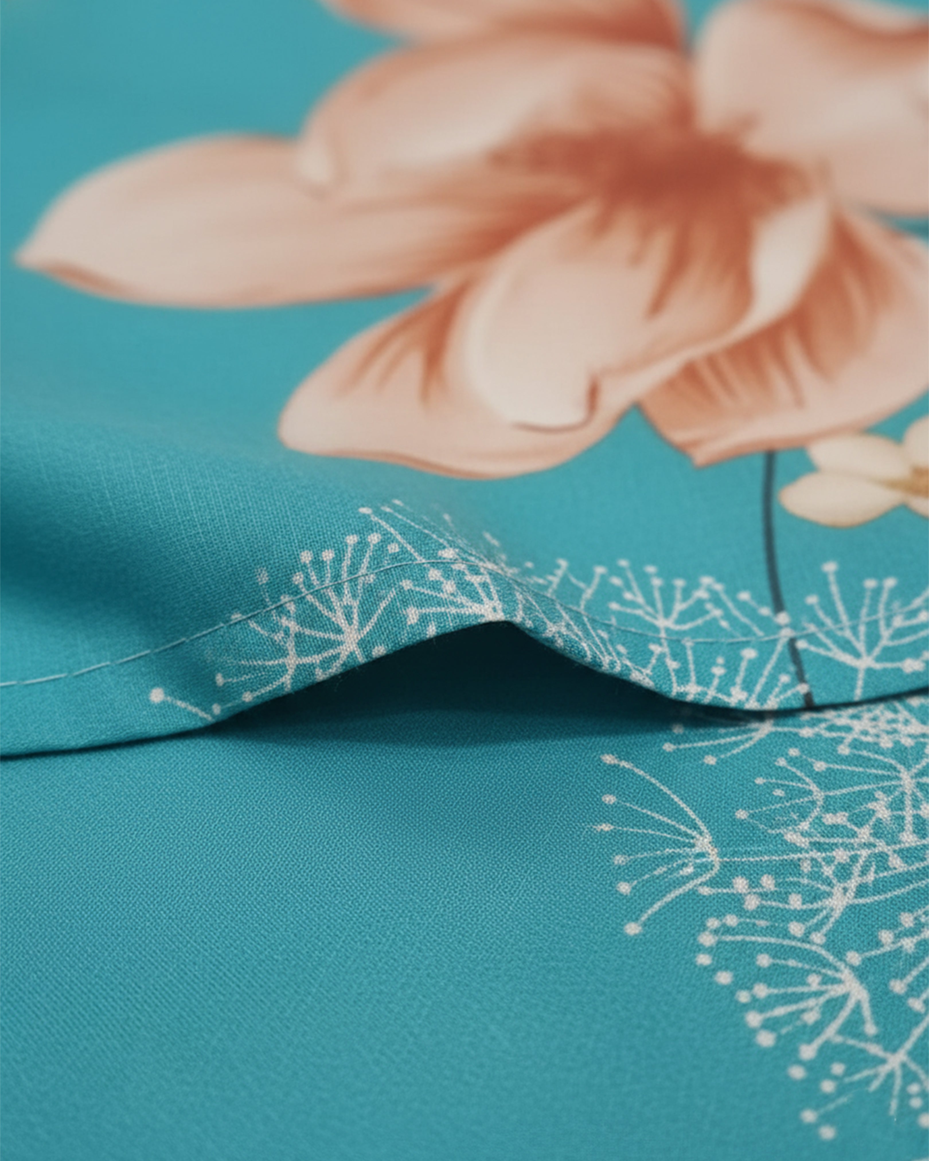 Premium Mint Green & White Floral Double Bedspread - Luxury Botanical Print Bedding Set with Matching Pillow Covers